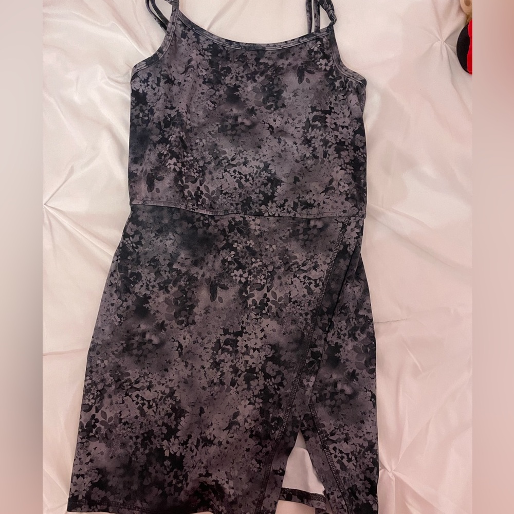 Abercrombie kids sports dress with built in shorts